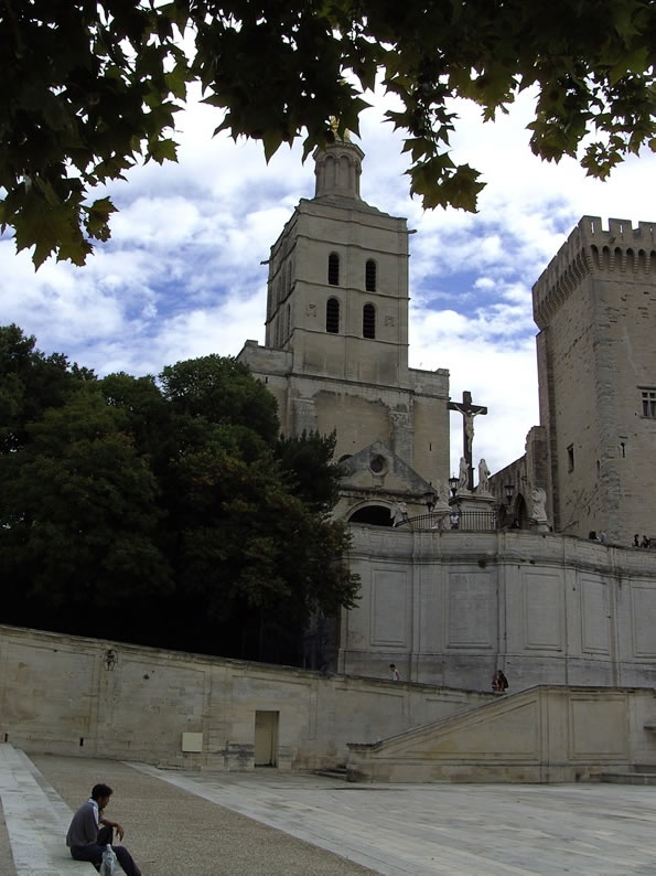 AVIGNON, LE PALAIS DES PAPES
